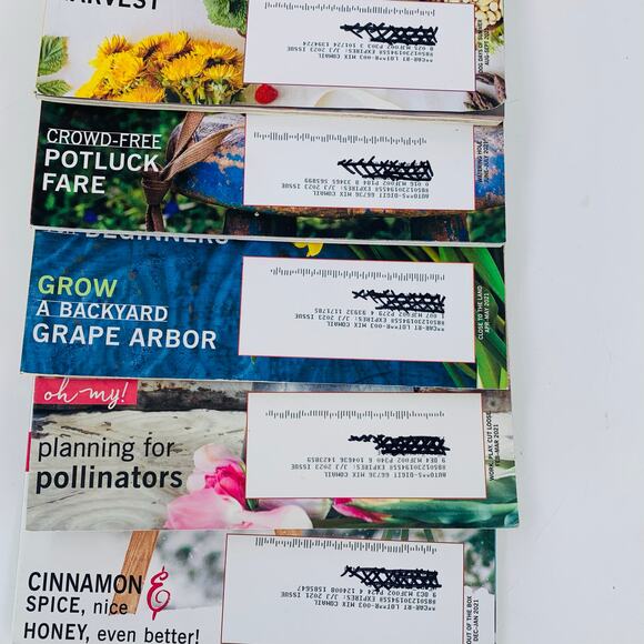 Mary Janes Farm Magazine Lot of 5 Dec 2020 - Sept 2021 Out Of The Box Work Play - Picture 3 of 10